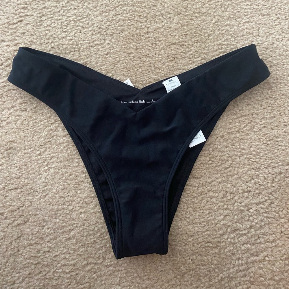 Abercrombie High Leg Cheeky Bottoms